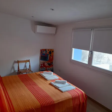 Cara A' Mari كاستيلساردو