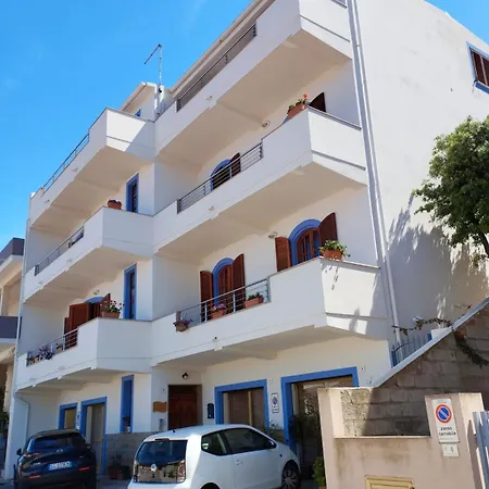 Apartment Cara A' Mari *