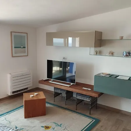 Apartment Cara A' Mari